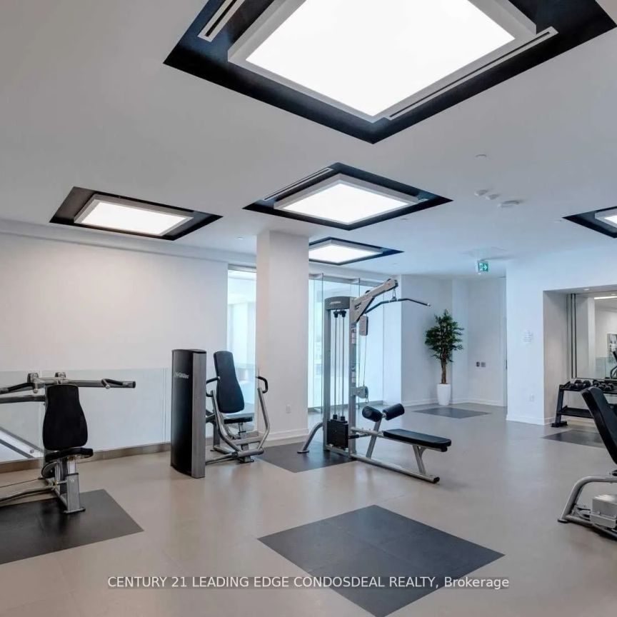 99 Broadway Avenue #1605 - Photo 1