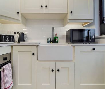 85 Joanmount Gardens, Belfast BT14 6NY - Photo 5