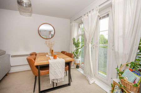 1 bedroom flat to rent - Photo 3