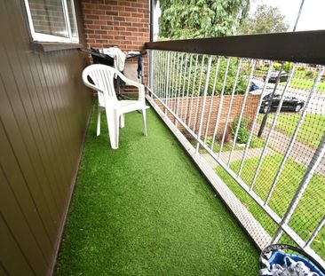 Newton Close, Slough, Berkshire,SL3 - Photo 6