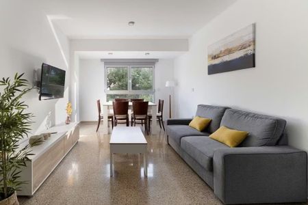 Carrer de Joaquín Benlloch, Valencia, Valencian Community 46006 - Foto 3