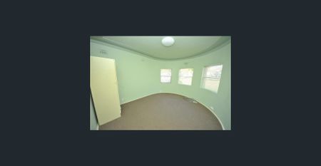 FULL BRICK HOUSE - Photo 2