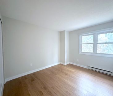 For Lease - 2605F Battleford Road, Mississauga, Ontario - Photo 5