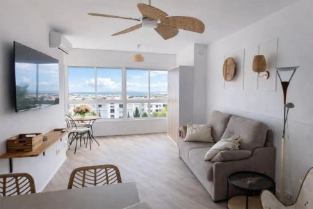 Estudio de alquiler en Calle la Colina, 1, La Colina - Photo 3