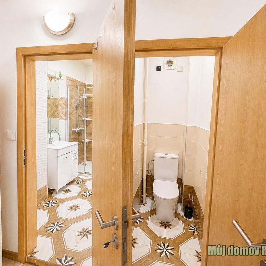 Pronájem bytu 3+1 86 m² - Fotografie 1