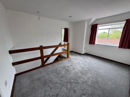3 bedroom detached house to rent - Photo 5