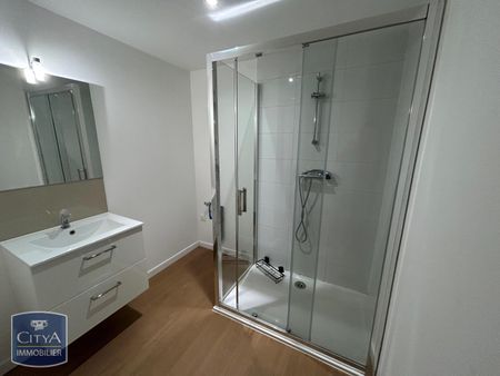 Location Appartement 4 pièces 68m² LIMOGES 87000 - Photo 3