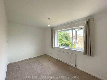Price £1,750 pcm - Available Now - Furnished - Photo 5