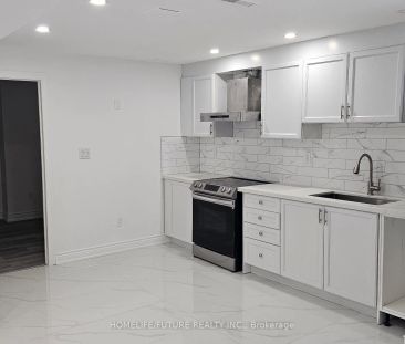 36 Newhouse Boulevard #Bsmt - Photo 2