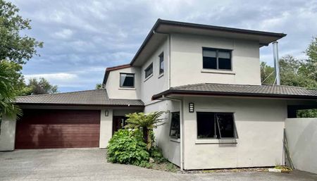 Raureka, 4 bedrooms - Photo 5