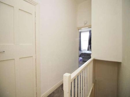 North Albert Street, Fleetwood, FY7 - Photo 3