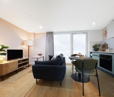 Studio to rent - Photo 1