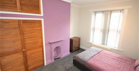 Autumn Place, Hyde Park, Leeds, LS6 1RJ - Photo 4