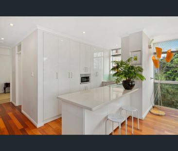 18/320 Davey Street, South Hobart, Tas 7004 - Photo 3