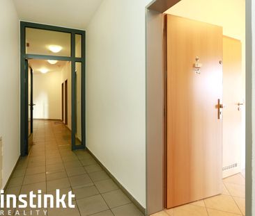 Pronájem bytu 2+kk 57 m², Na Neklance 3232, Praha - Photo 4