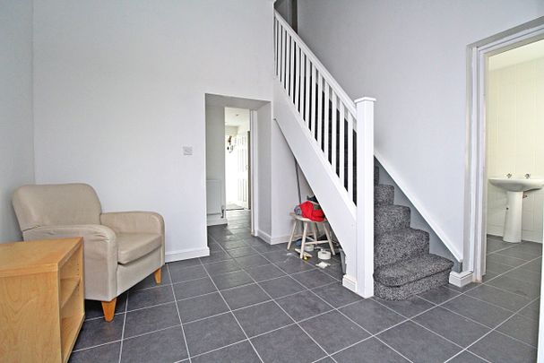 Park Street, Treforest, Pontypridd - Photo 1