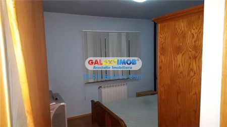 Apartament 3 camere decomandat / 2 bai / centrala termica Crangasi - Fotografie 4