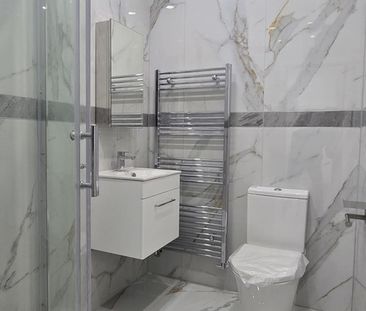 2 Bedroom , Stafford Road, Croydon - Photo 5