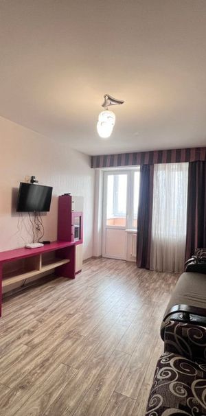 Inchiriez apartament cu 1 camera in zona Gruia - Fotografie 1