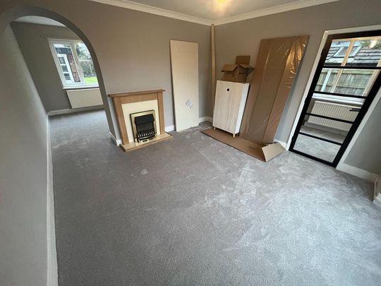 3 bedroom semi-detached house to rent - Photo 1