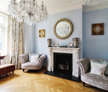 Bath Road, - Photo 1