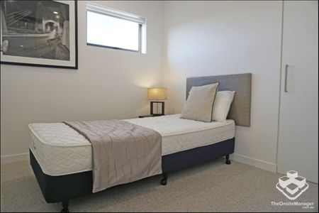 The Milton Residences -Three Bedroom-Two Bathroom UnFurnished Apartment - Photo 4