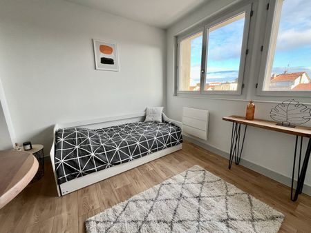 Location Appartement 1 pièce 21m² - Photo 3