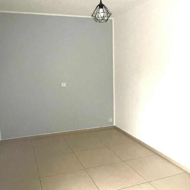 Appartement te huur in Komen voor € 735 met 2 slaapkamers - Photo 1