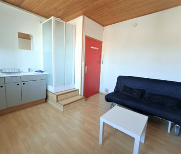 Location Appartement 1 pièce 13m² REIMS 51100 - Photo 2