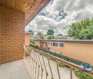 6/3 Carinya Crescent, CAULFIELD NORTH, VIC - Photo 6