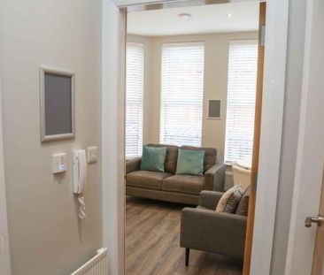 Apt 4, 61 Eglantine Avenue, Belfast, BT9 6EW - Photo 4