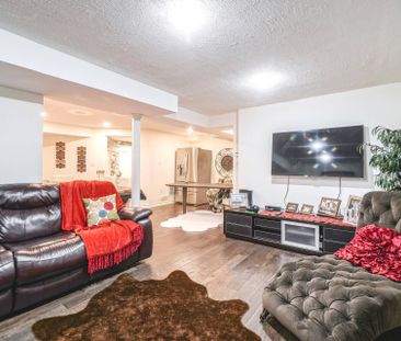 For Lease - 2427 Valley Heights Cres. N/A, Oakville, Ontario - Photo 3