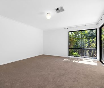 3 Redden Drive, Kellyville NSW 2155 - House For Rent | Domain - Photo 4