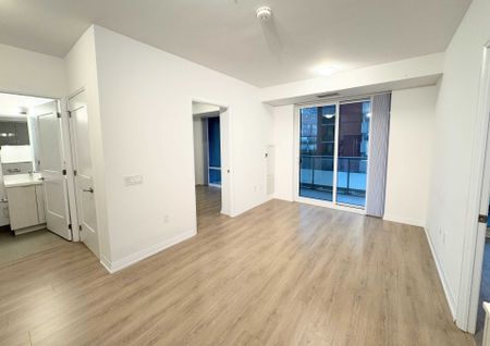 For Lease - 50 Dunfield Avenue Unit# 918, Toronto, Ontario - Photo 2