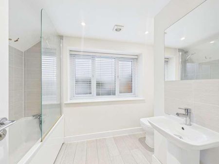 Mulfords Hill, Tadley, RG26 - Photo 4