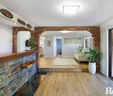 FAMILY HOME WITH STUDIO & WATERVIEWS! - Photo 5
