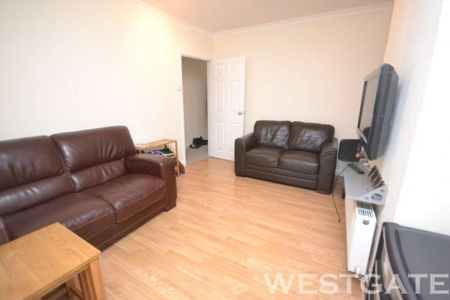 4 Bed - Hagley Road, Reading - Photo 2
