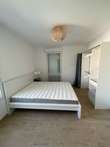 Location Appartement 2 pièces 46m² - Photo 3