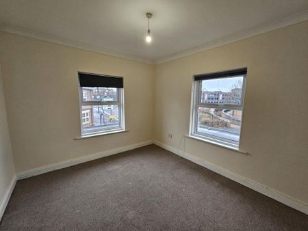 2 bedroom apartment to rent - Photo 2