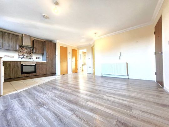 1 Bed Flat, Grove Road, LU1 - Photo 1