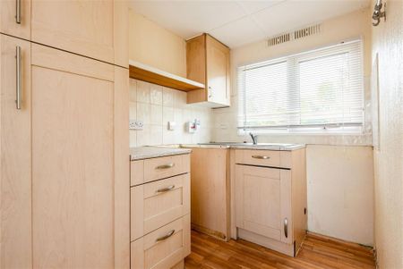 1 bedroom detached bungalow to rent - Photo 3