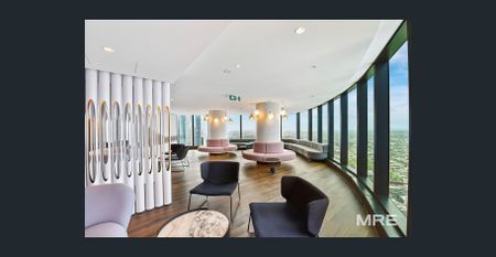 Ultimate convenience luxurious apartment in CBD - Photo 4