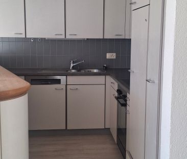 Appartement lumineux de 3 pièces avec balcon à Porrentruy - Photo 2