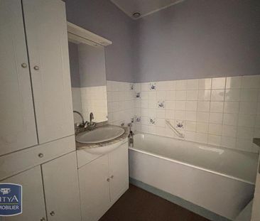 Location Maison 3 pièces 80m² POITIERS 86000 - Photo 2