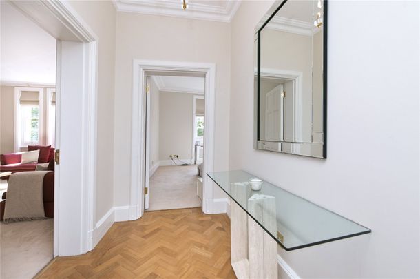 Egerton Place, Chelsea, SW3, London - Photo 1