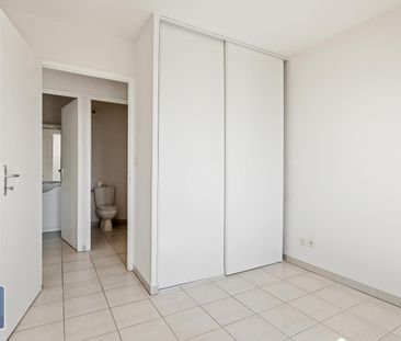 Location Appartement 3 pièces 55m² PORTIRAGNES 34420 - Photo 2