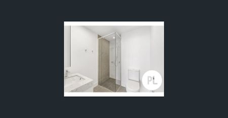 Modern 2-Bedroom Apartment with Huge Living Space - Photo 3