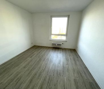 Wir streichen für Sie! 3-Zimmer-Wohnung mit Klick-Vinyl in Wolfsbur... - Photo 1