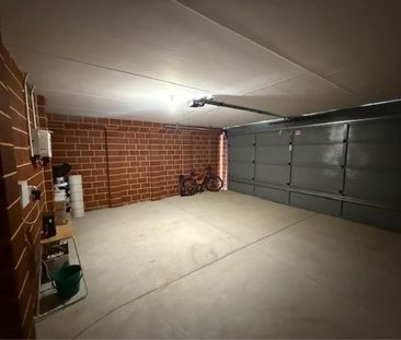 8 York street, Hammond Park - Photo 6