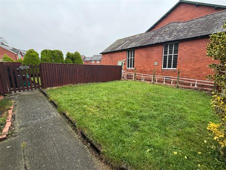 Bridge Street, Llanfyllin - Photo 2